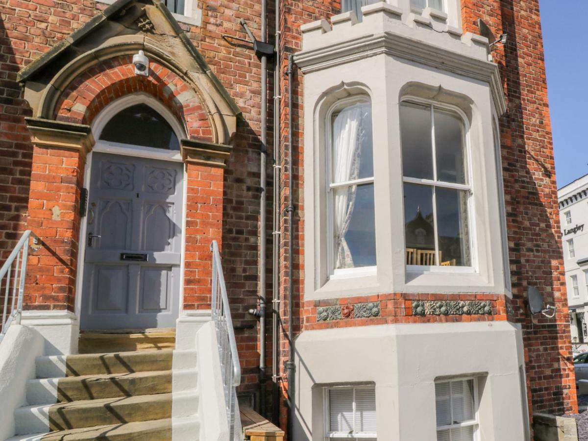 1 Church Square Whitby Kültér fotó